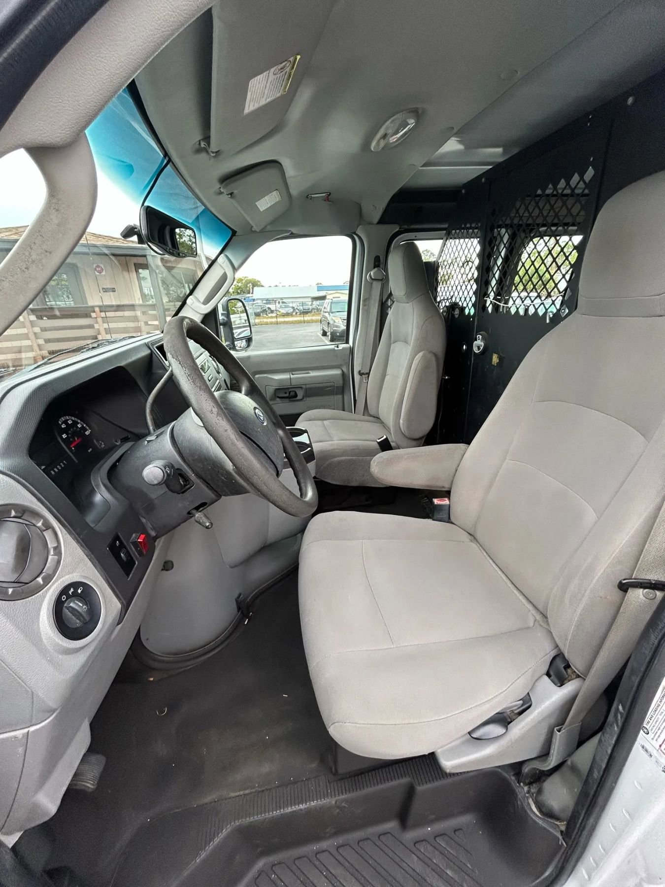 Used 2012 Ford E-150 and Econoline 150 image 23