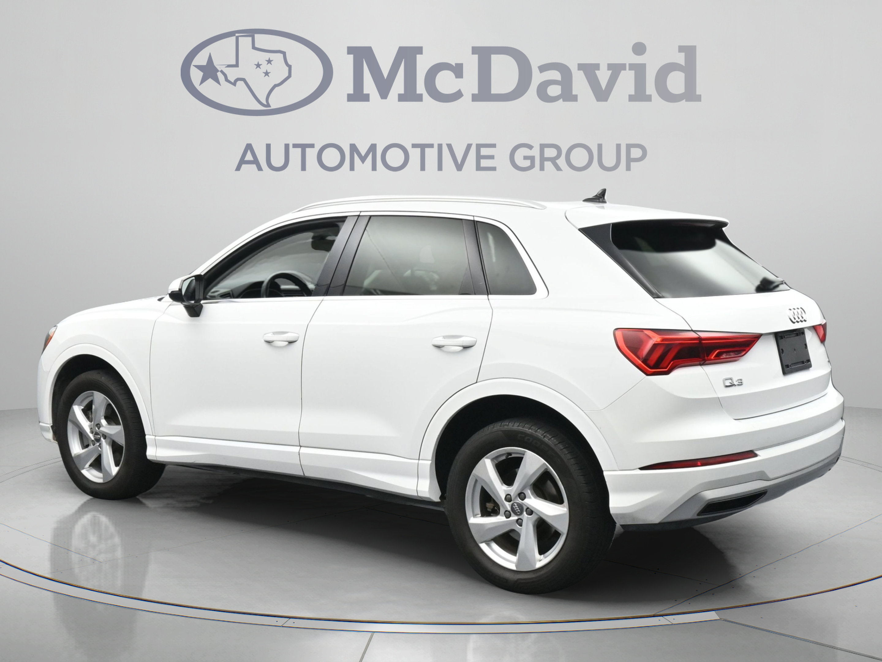 Used 2020 Audi Q3 2.0T Premium AWD/4WD image 6