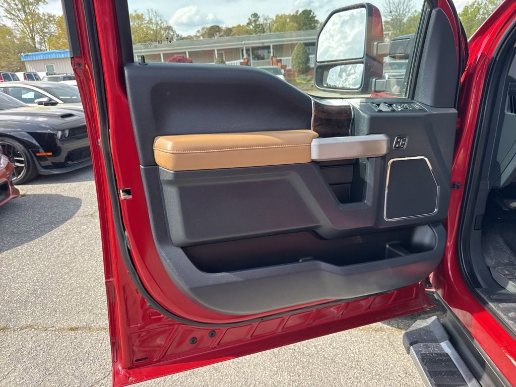 Used 2022 Ford F350 Lariat w/ Lariat Value Package AWD/4WD image 26