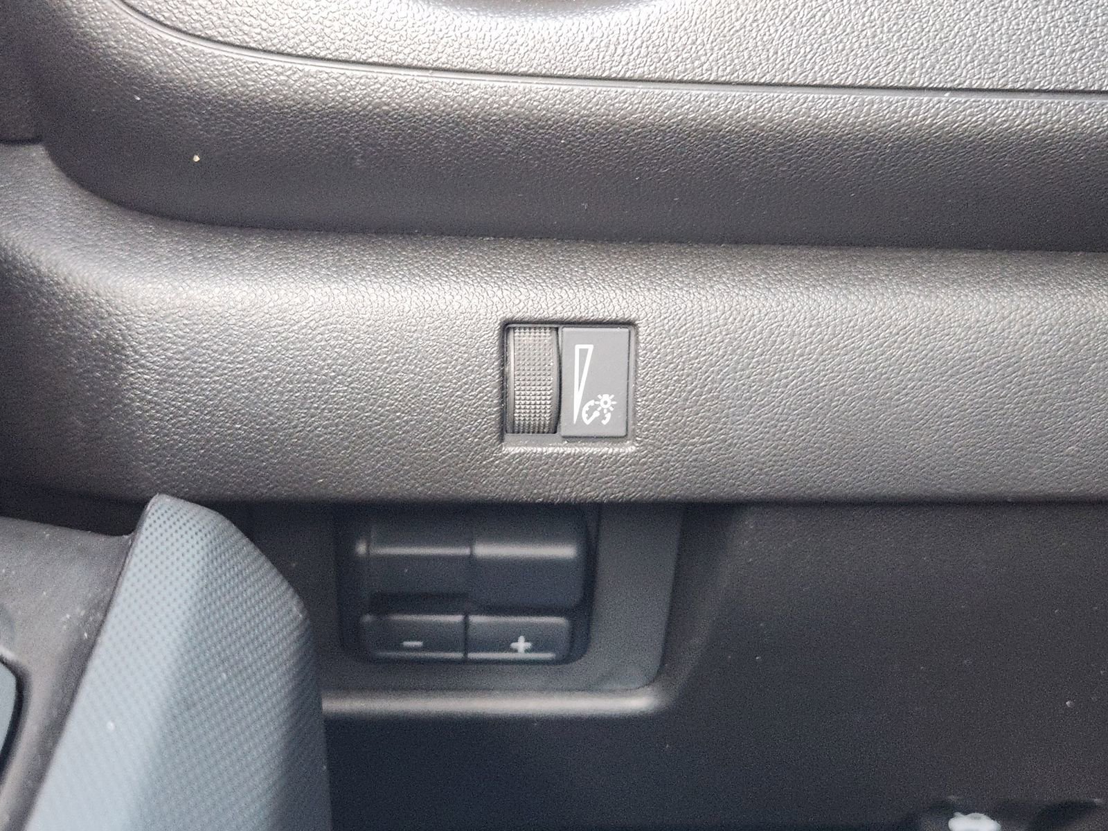 Used 2024 Chevrolet Colorado Trail Boss w/ Advanced Trailering Package image 25