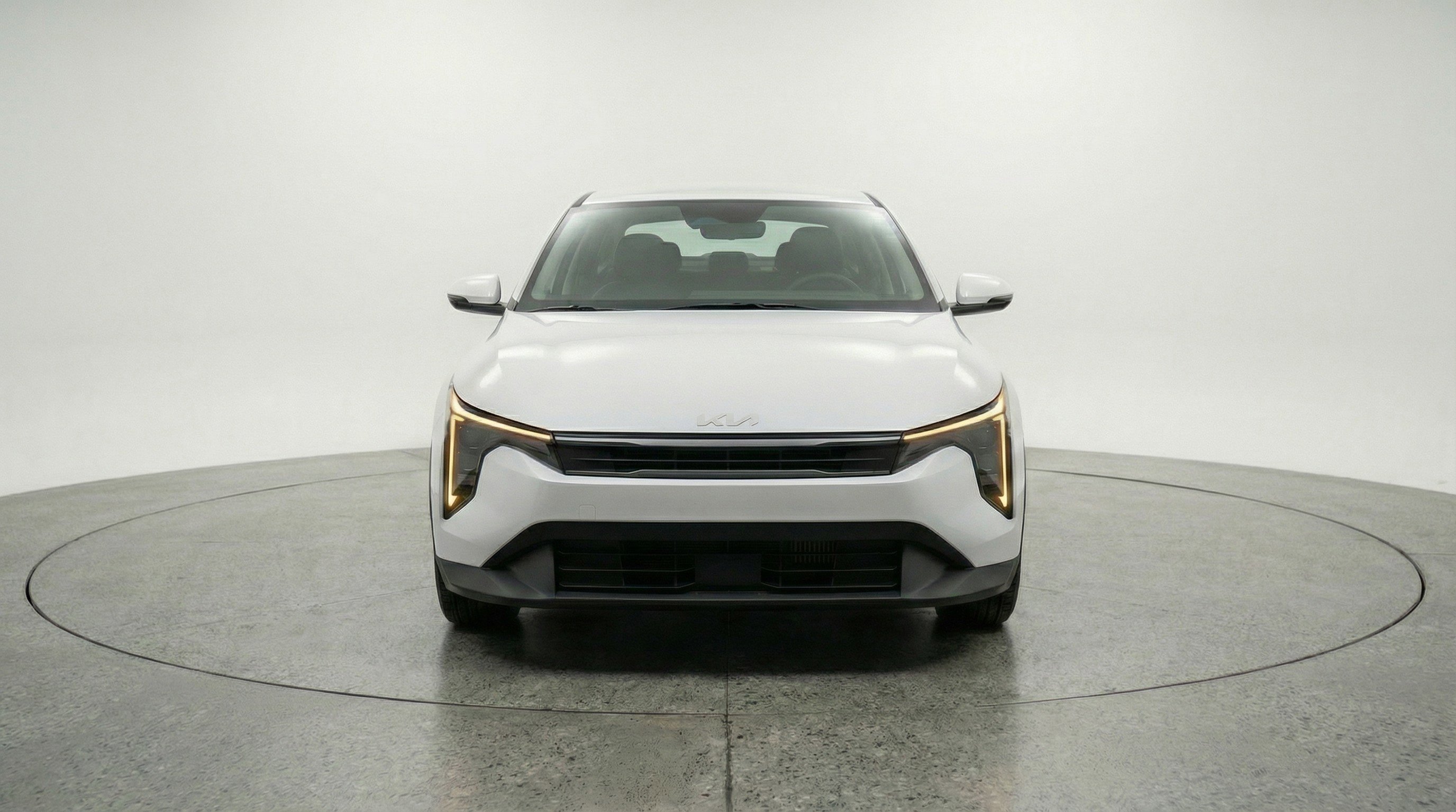 Used 2025 Kia K4 FWD image 2