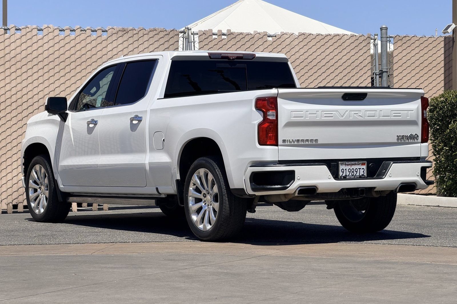 Certified 2020 Chevrolet Silverado 1500 High Country w/ Technology Package AWD/4WD image 6