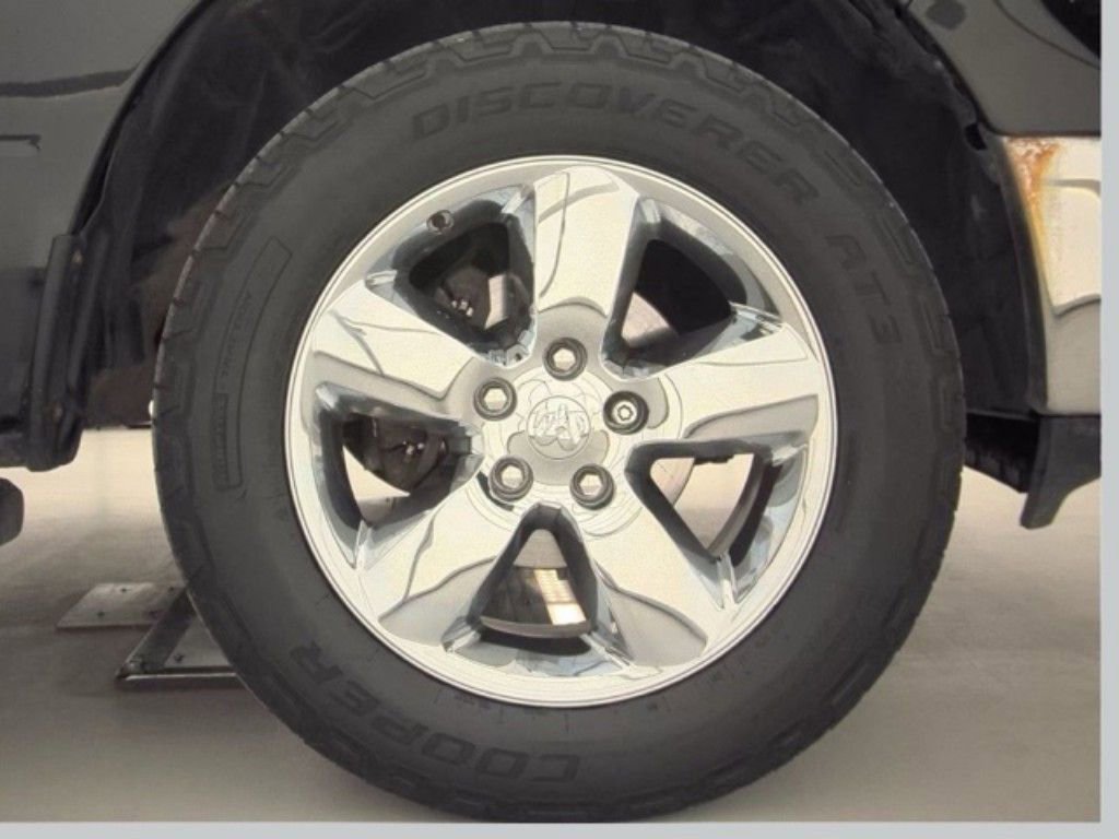 Used 2017 RAM 1500 Big Horn image 18