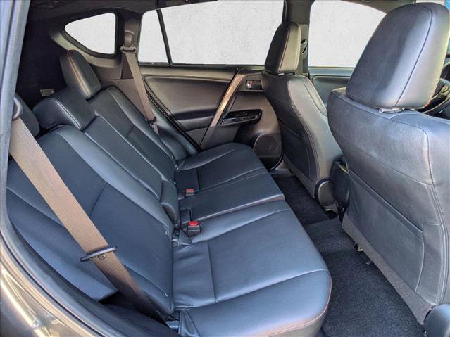 Used 2017 Toyota RAV4 SE image 20