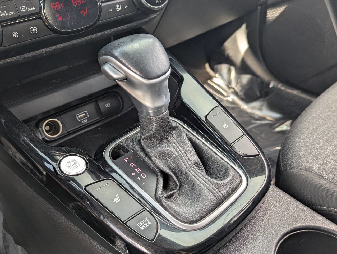 Used 2020 Kia Soul EX image 33