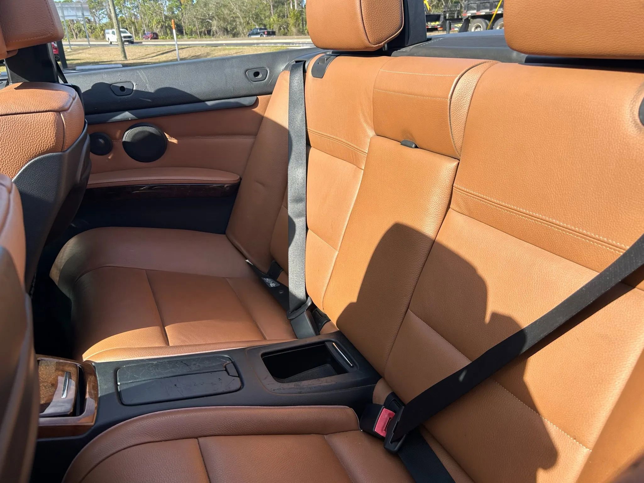 Used 2011 BMW 335i Convertible image 13