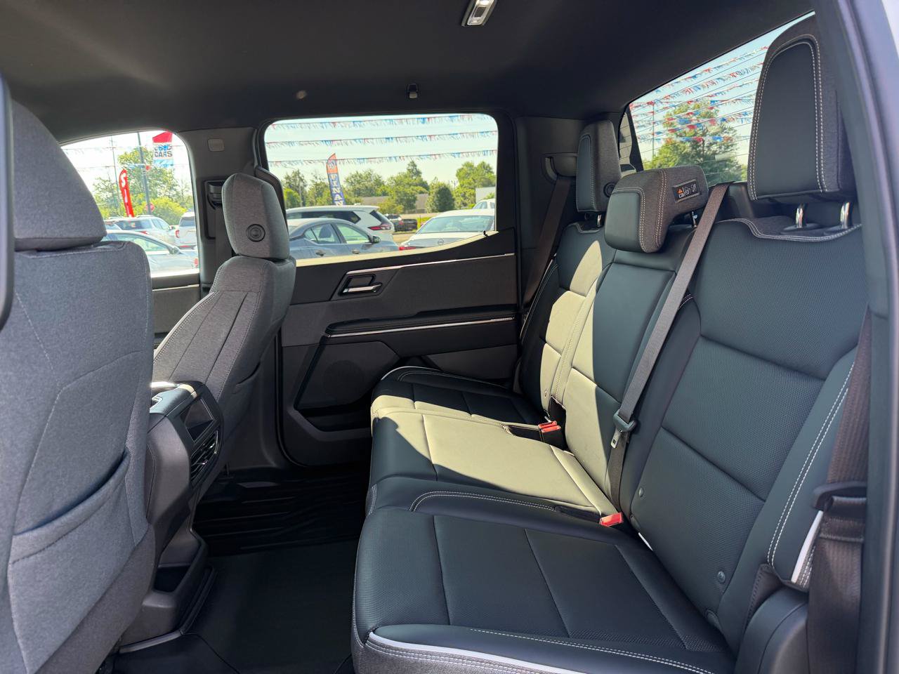 Used 2026 GMC Sierra EV Elevation AWD/4WD image 17
