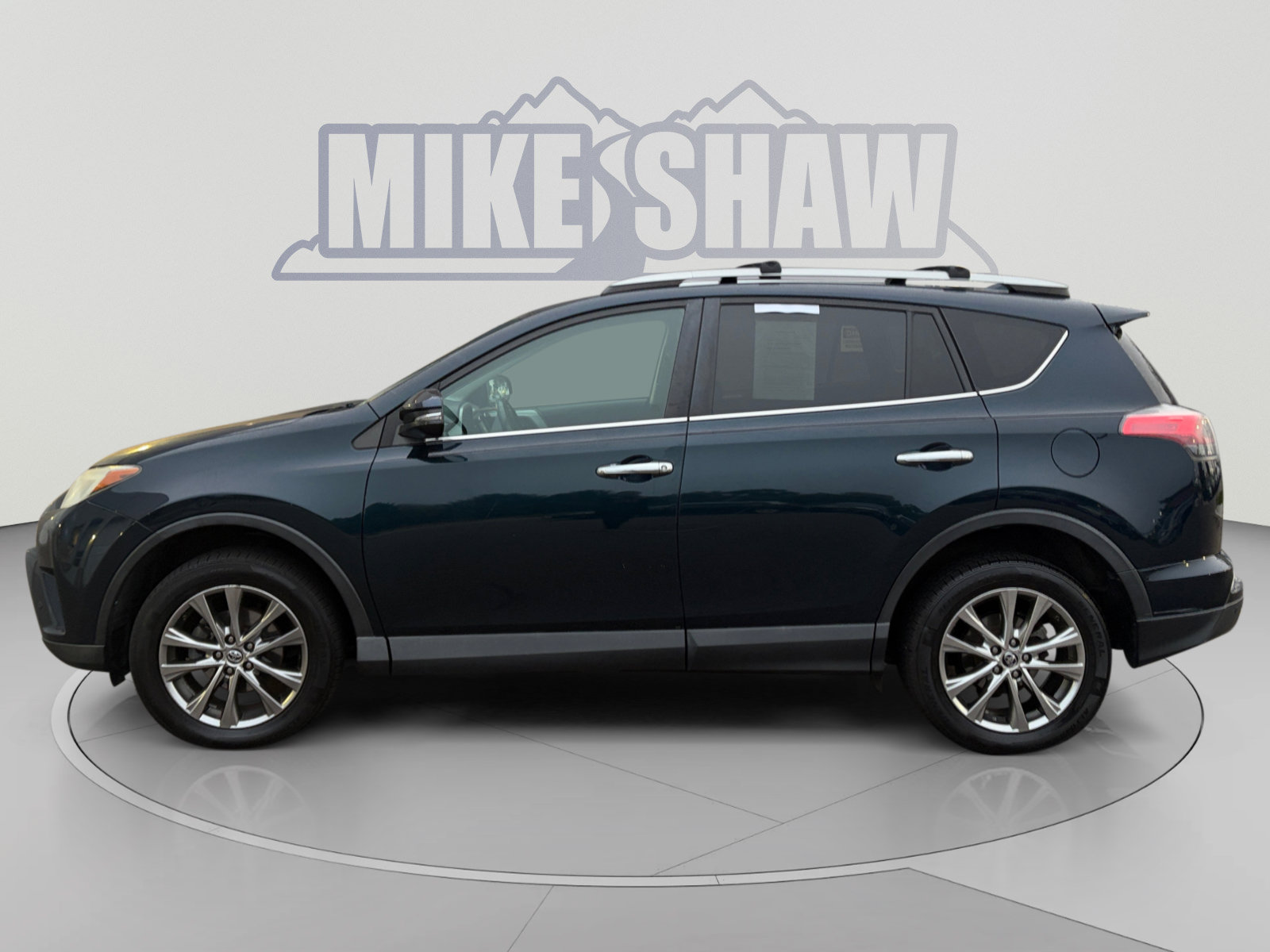 Used 2017 Toyota RAV4 Limited AWD/4WD image 2