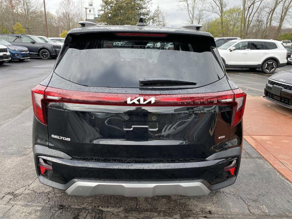New 2026 Kia Seltos S AWD/4WD image 4