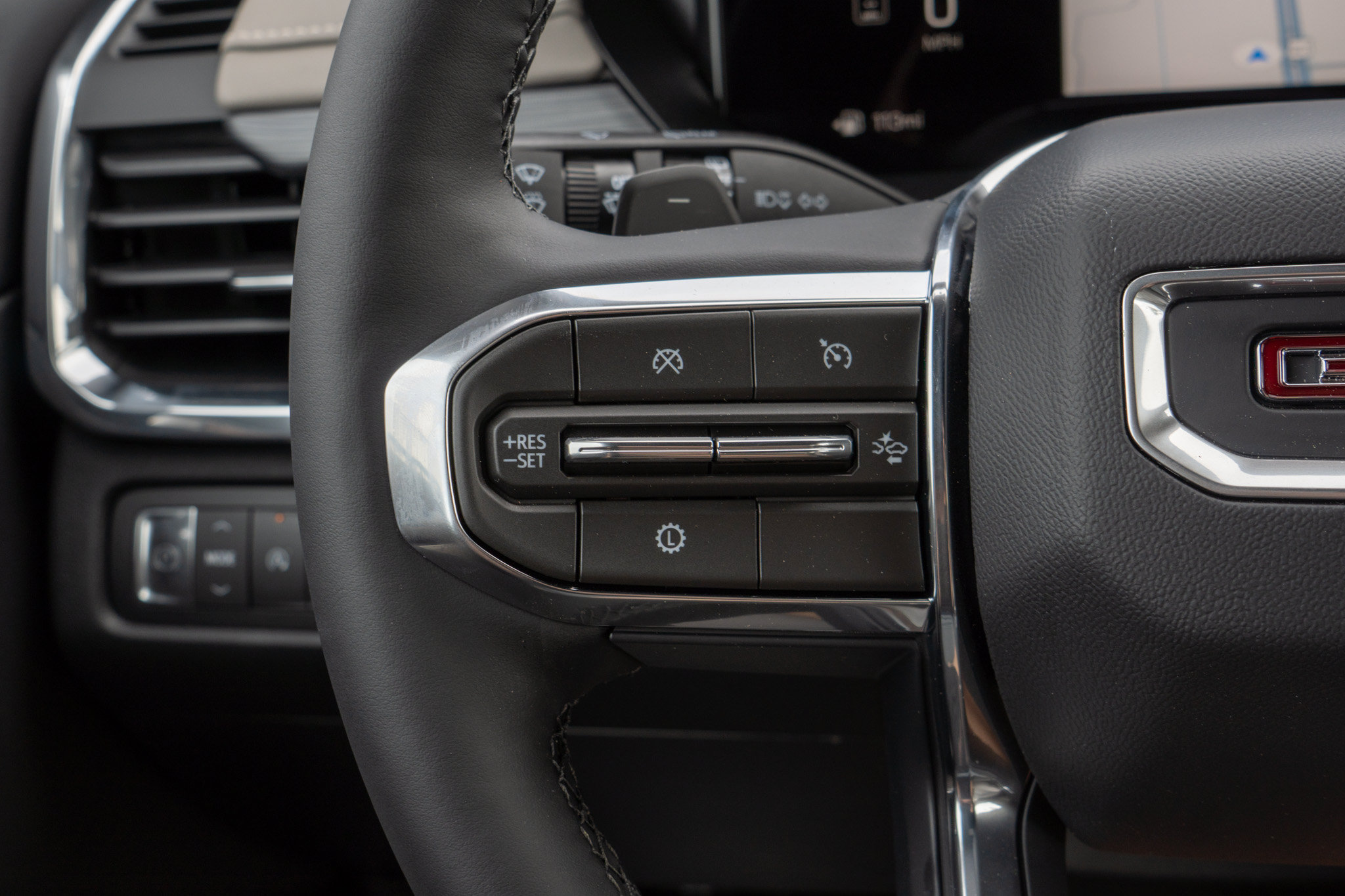 New 2026 GMC Acadia Elevation FWD image 24