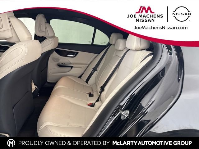 Used 2023 Mercedes-Benz C 300 4MATIC Sedan image 24
