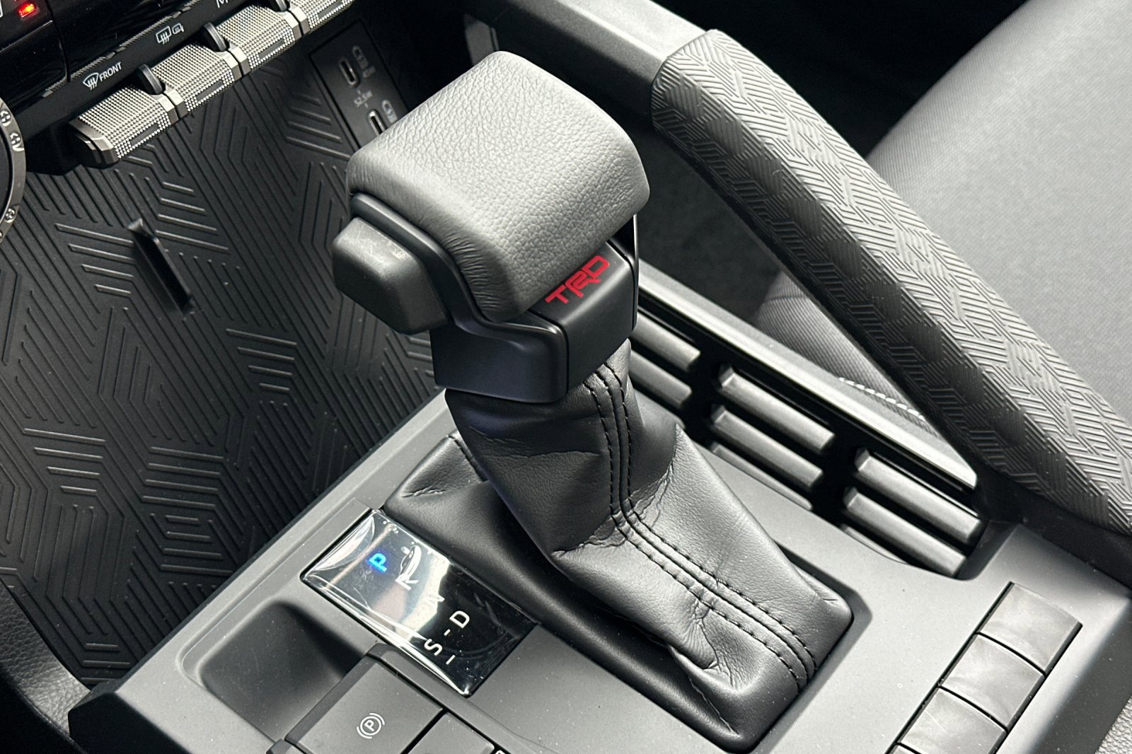 New 2025 Toyota Tacoma TRD Sport image 18