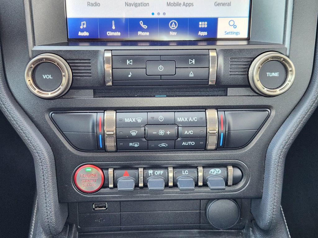 Used 2020 Ford Mustang Shelby GT350 w/ Technology Package image 20