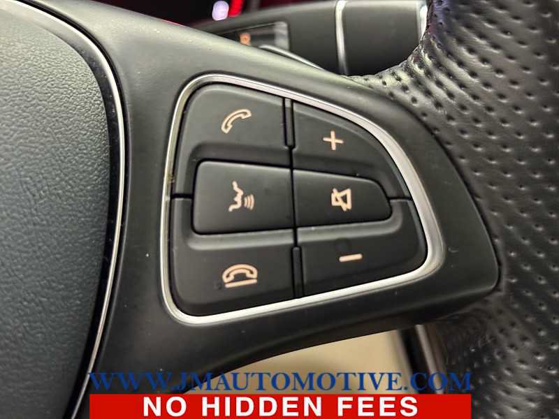 Used 2017 Mercedes-Benz C 300 4MATIC Sedan image 43