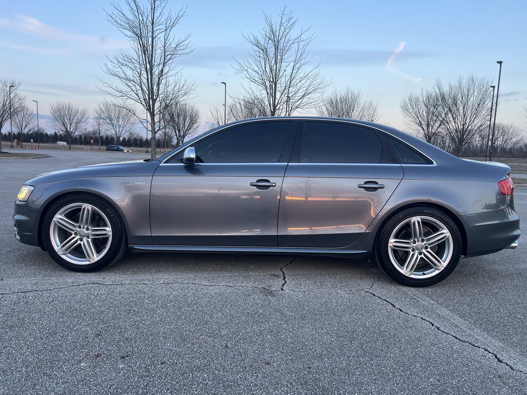 Used 2013 Audi S4 Prestige w/ Prestige Pkg image 2