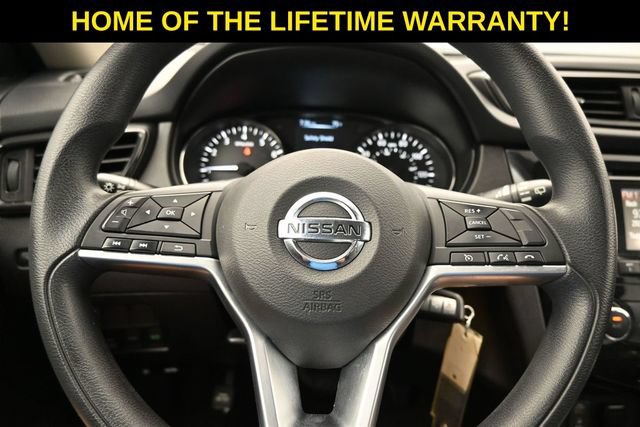 Used 2017 Nissan Rogue S AWD/4WD image 19