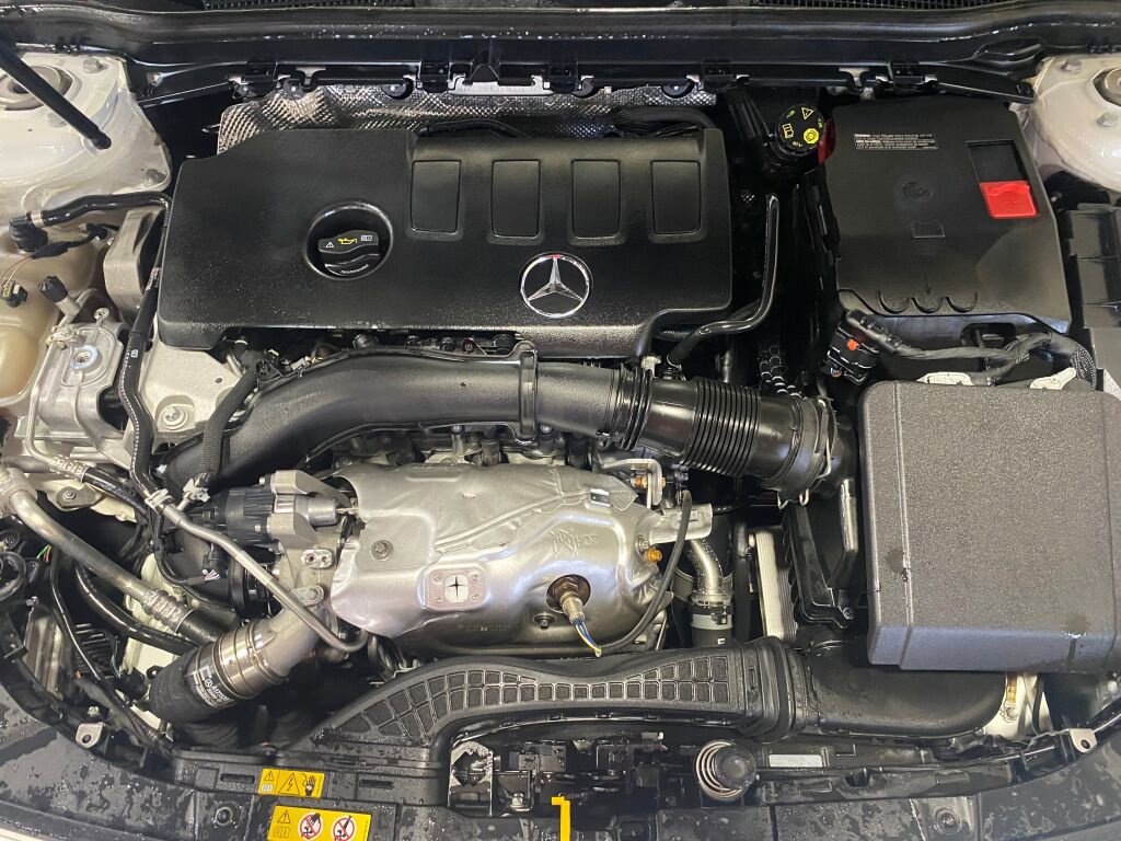 Certified 2023 Mercedes-Benz CLA 250 4MATIC image 31