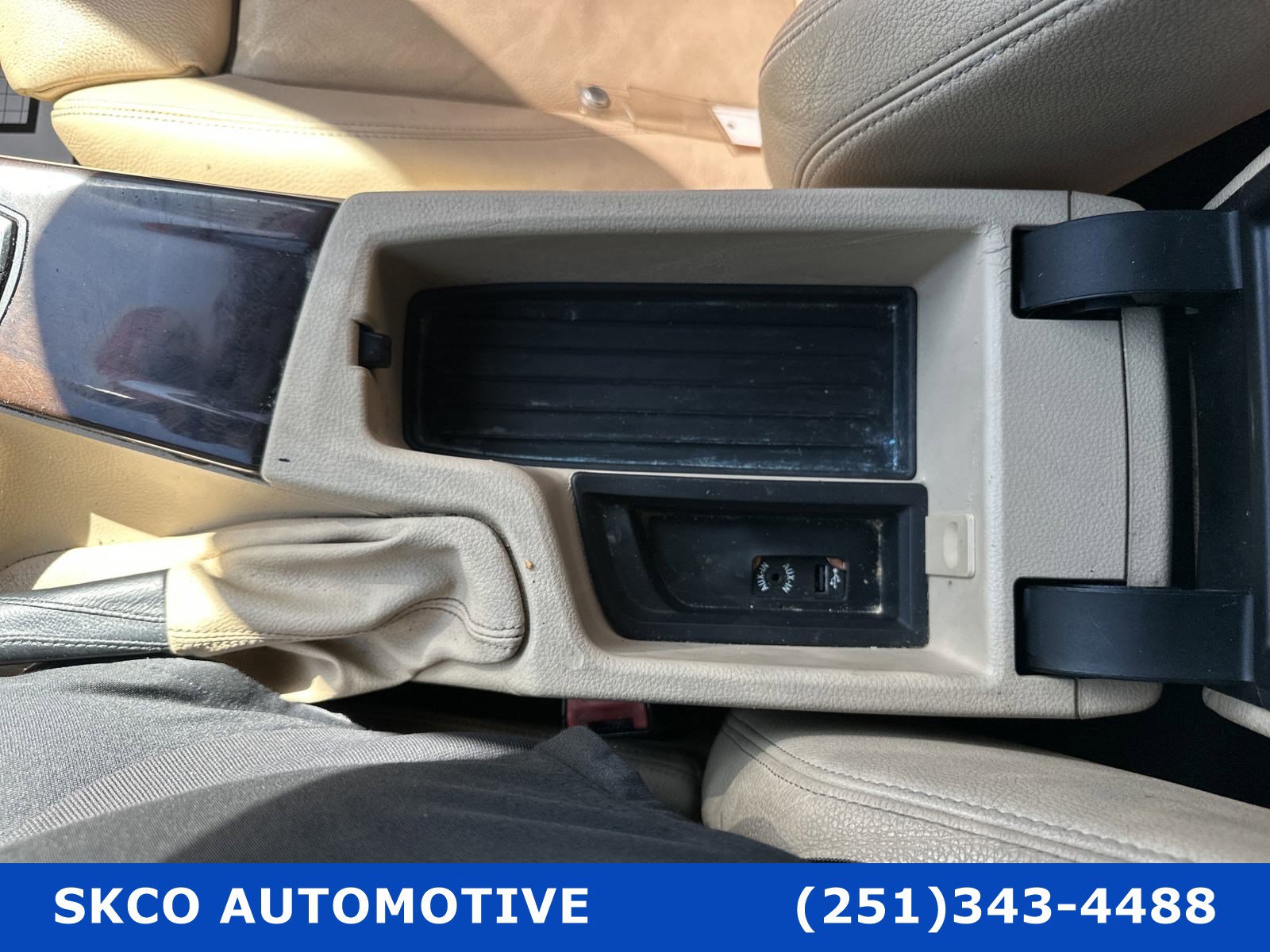 Used 2017 BMW 330i xDrive Sedan w/ Premium Package image 48