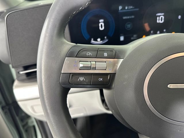 Used 2025 Hyundai Kona SEL image 15