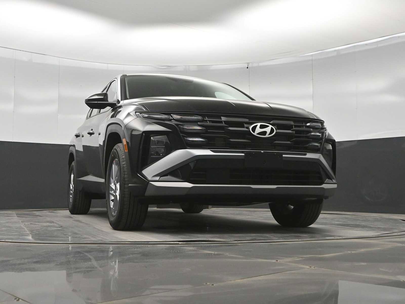 New 2026 Hyundai Venue SEL FWD image 32