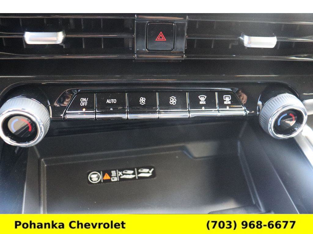 New 2026 Chevrolet Suburban Z71 image 17