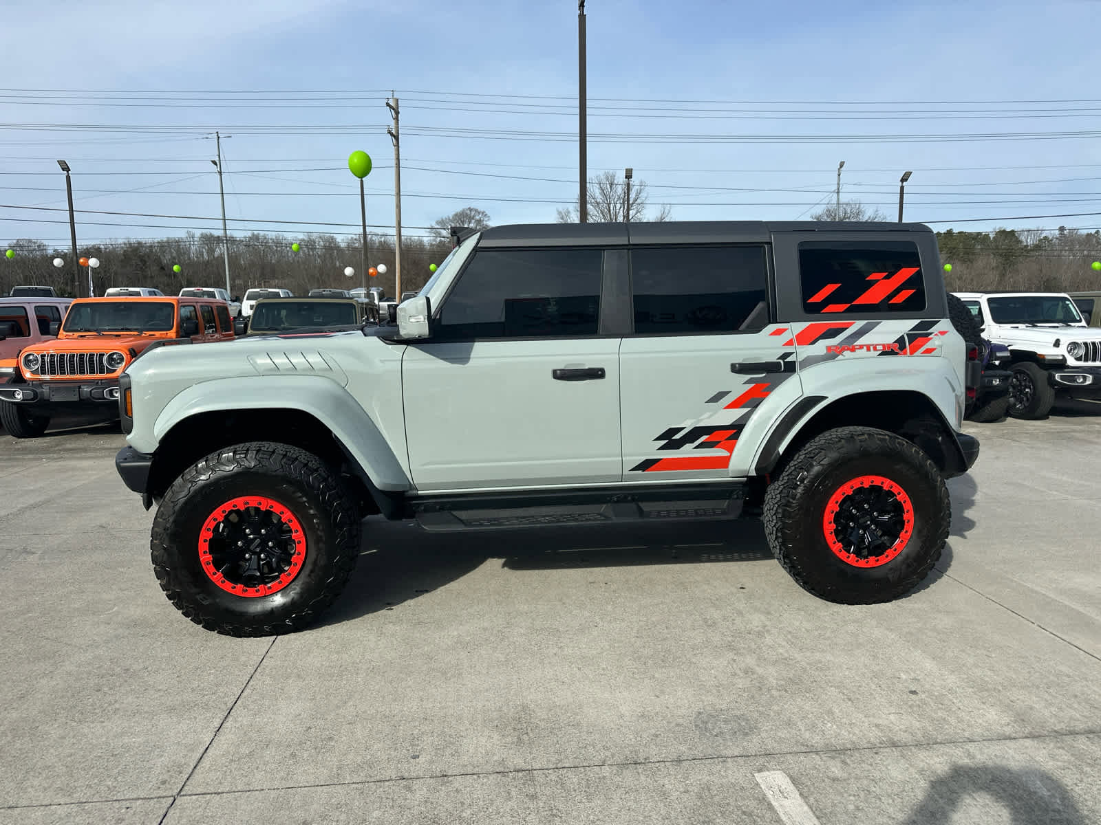 Used 2024 Ford Bronco Raptor image 2