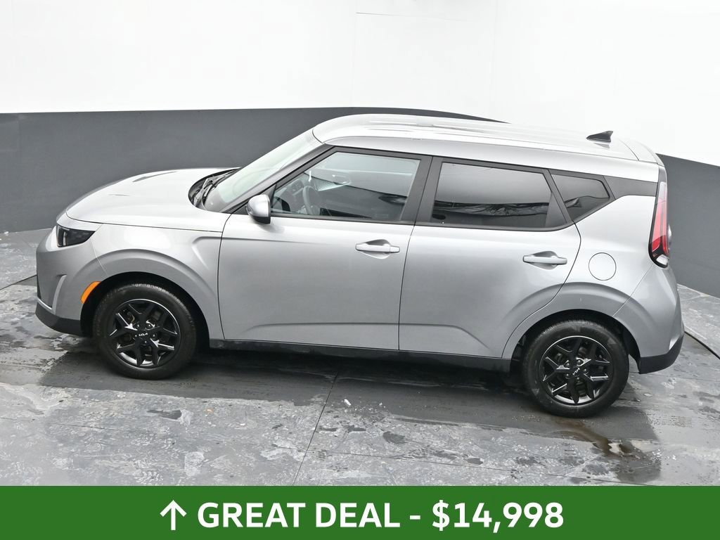 Used 2023 Kia Soul LX w/ Option Group 015 image 36