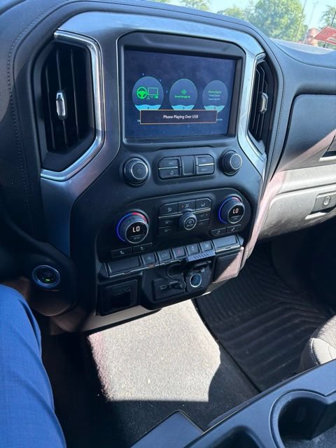 Used 2022 Chevrolet Silverado 1500 LT AWD/4WD image 20