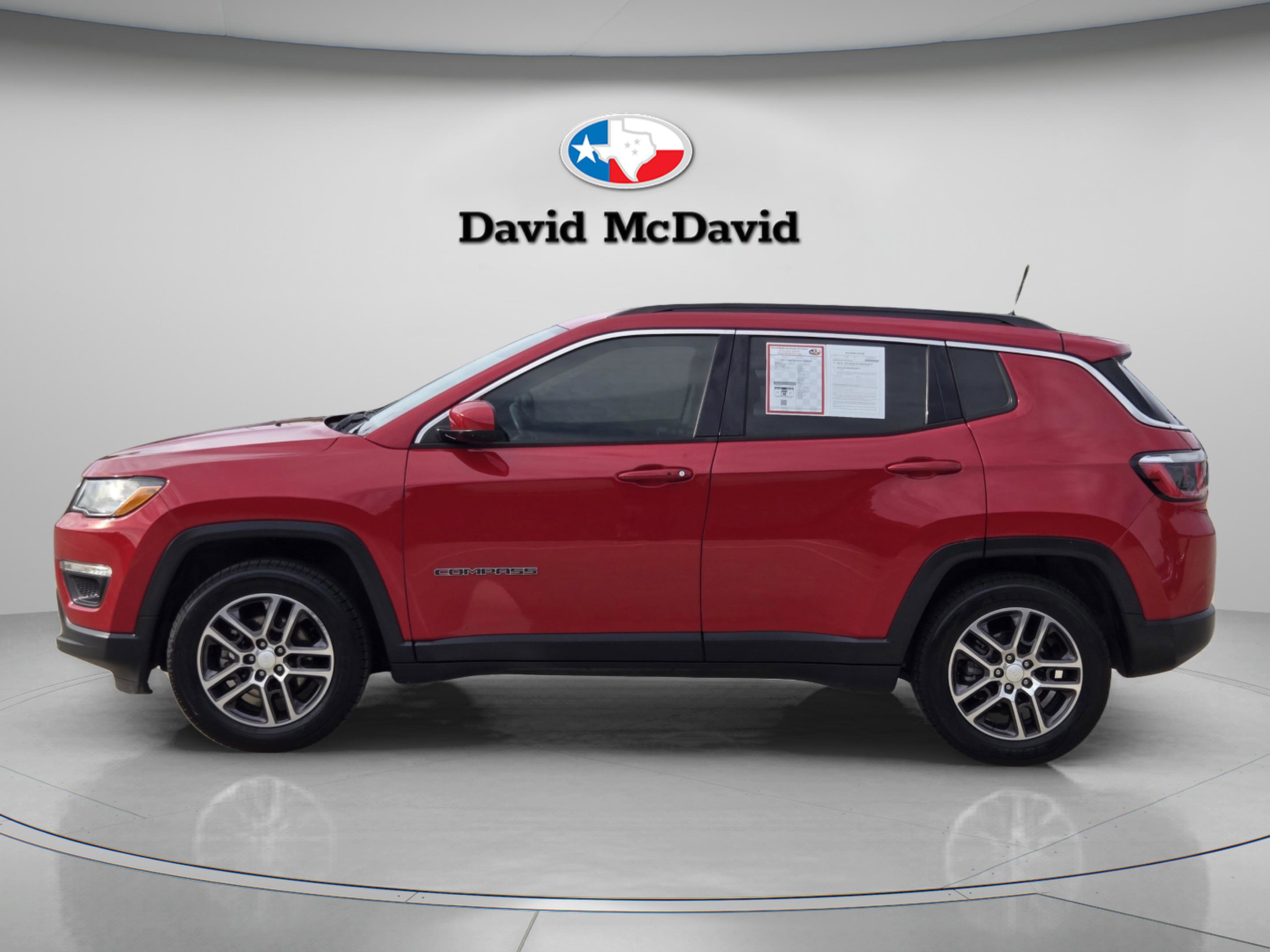 Used 2017 Jeep Compass Latitude w/ Popular Equipment Group FWD image 2