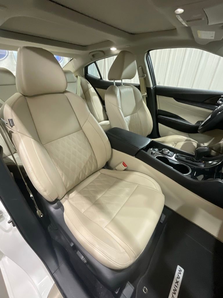 Used 2023 Nissan Maxima Platinum w/ Sport Mat Group image 14