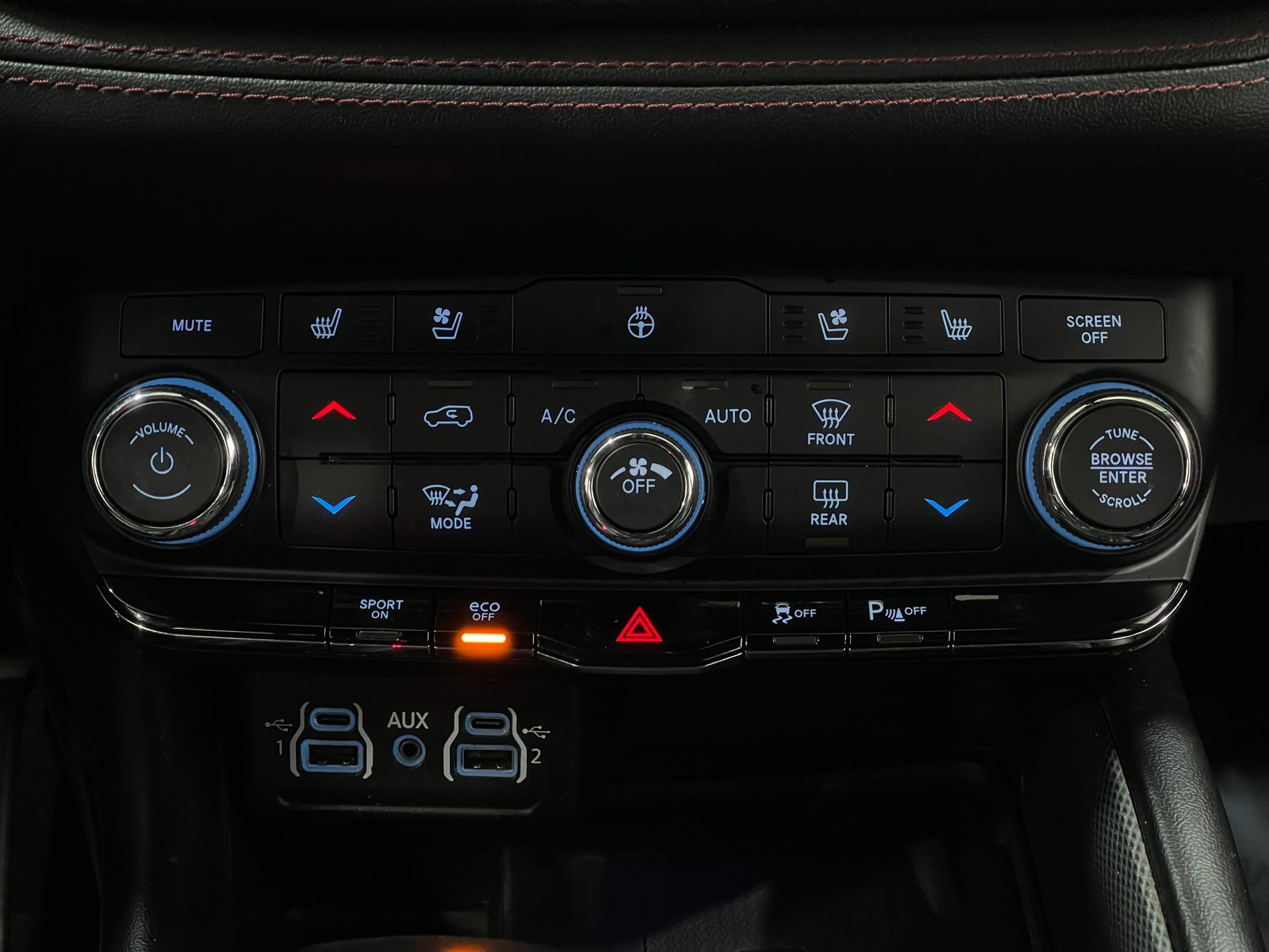 Used 2021 Dodge Durango R/T w/ Blacktop Package image 25