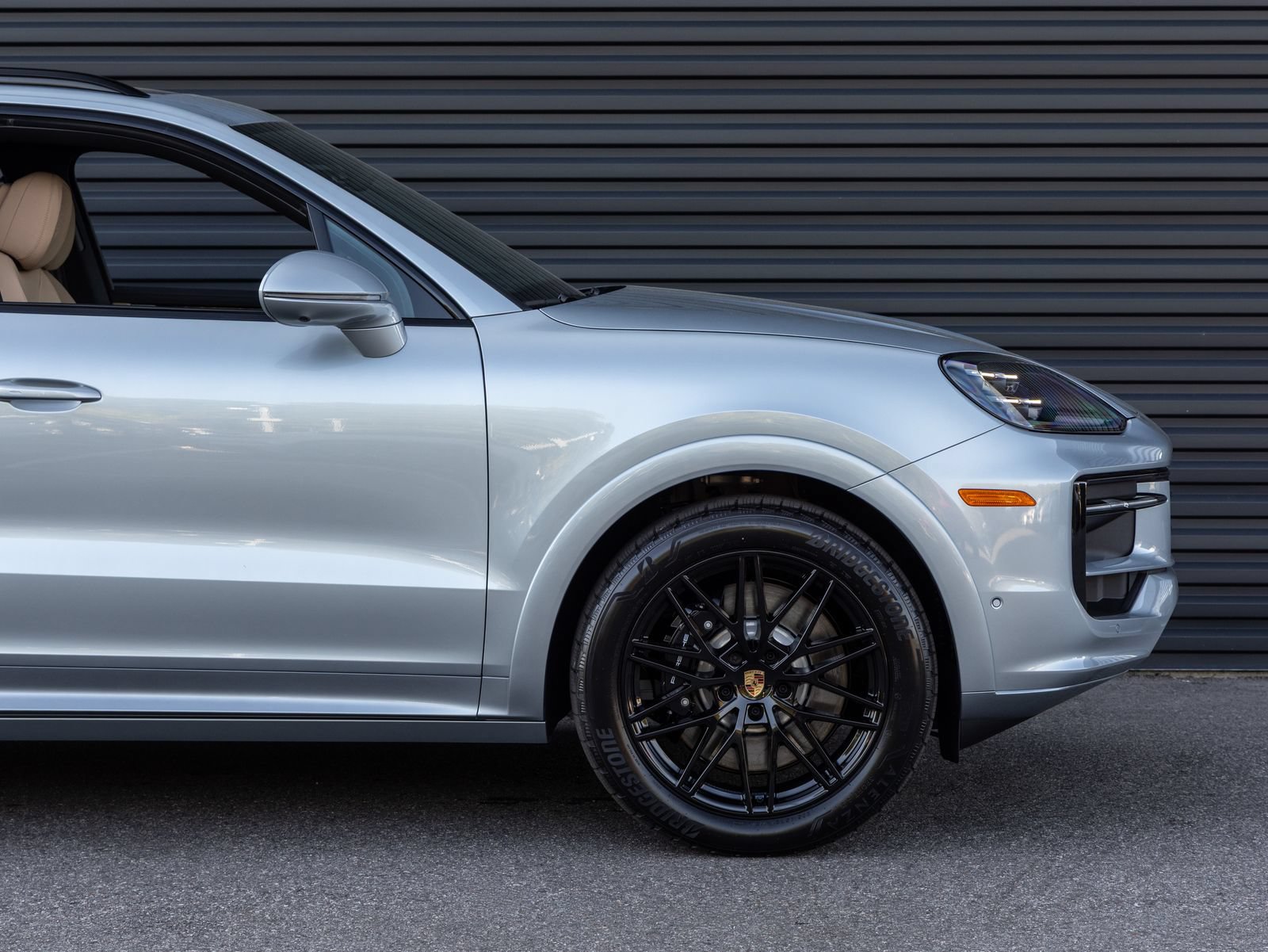 New 2026 Porsche Cayenne S AWD/4WD image 9