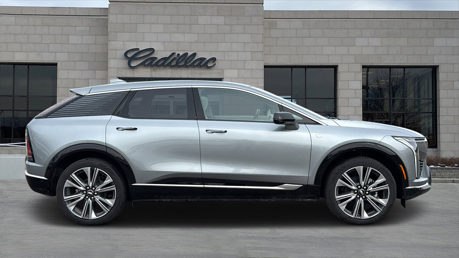 New 2026 Cadillac Optiq Luxury 2 image 2