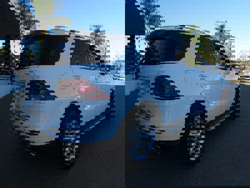 Used 2018 Mercedes-Benz GLE 350 4MATIC image 4