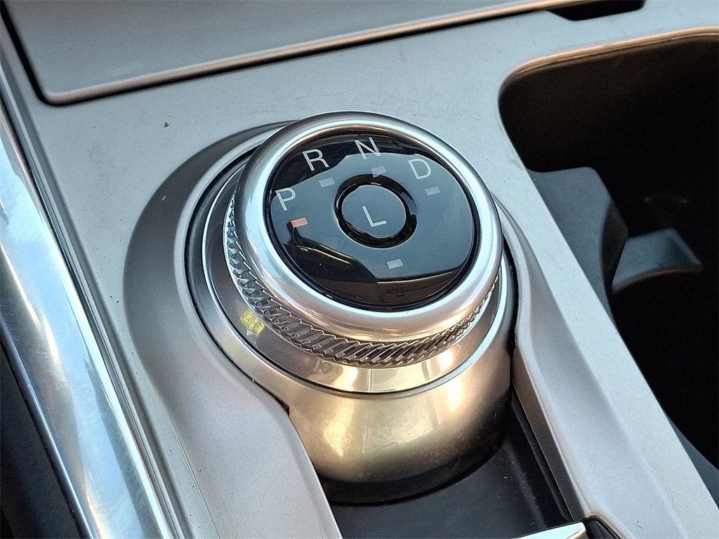 Certified 2022 Ford Explorer XLT w/ Equipment Group 202A image 15