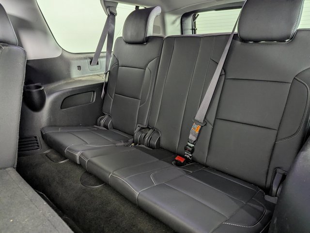 Used 2016 Chevrolet Suburban LT w/ Luxury Package image 18