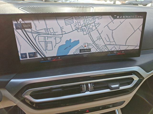 Used 2023 BMW 330i xDrive Sedan w/ Premium Package image 16