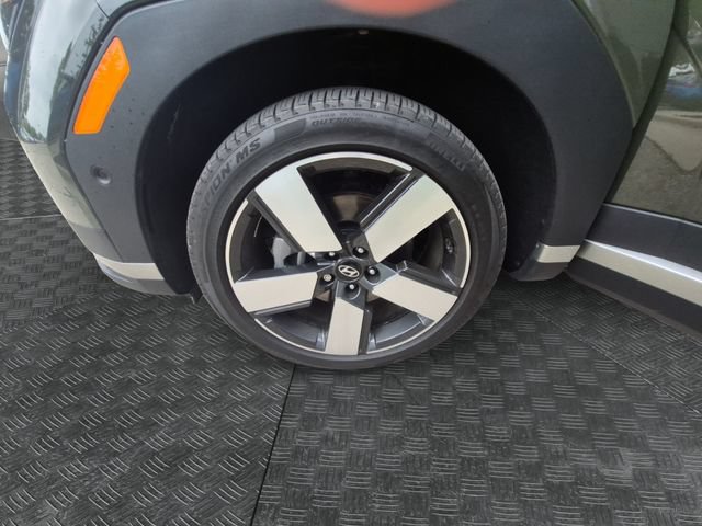 Used 2024 Hyundai Santa Fe Limited AWD/4WD image 13