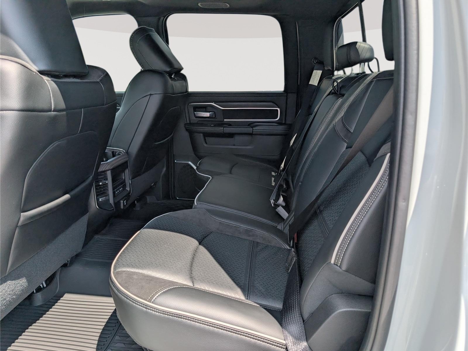 New 2026 RAM 3500 Laramie w/ Night Edition AWD/4WD image 10