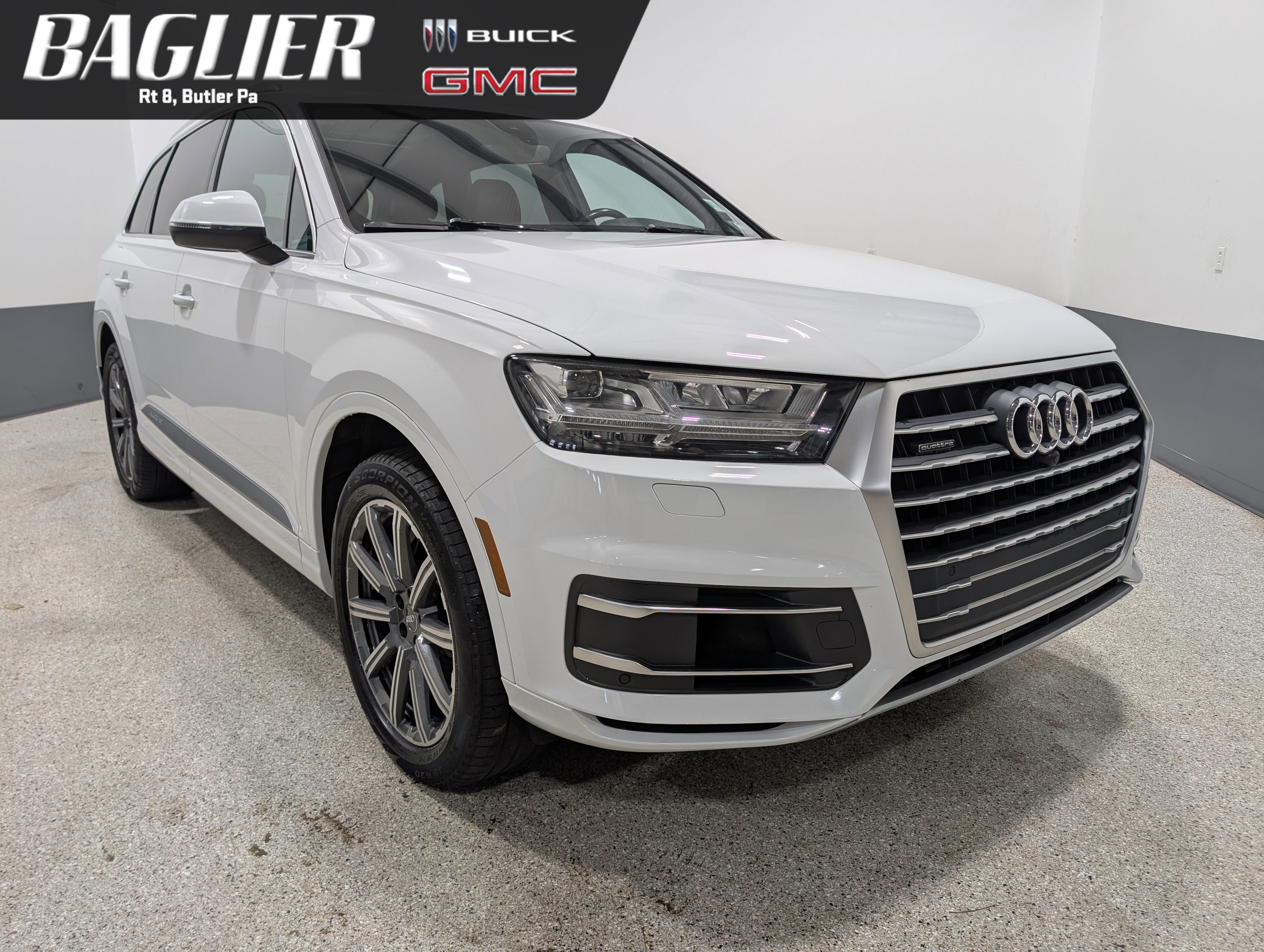 Used 2019 Audi Q7 3.0T Premium Plus w/ Premium Plus Package AWD/4WD image 1