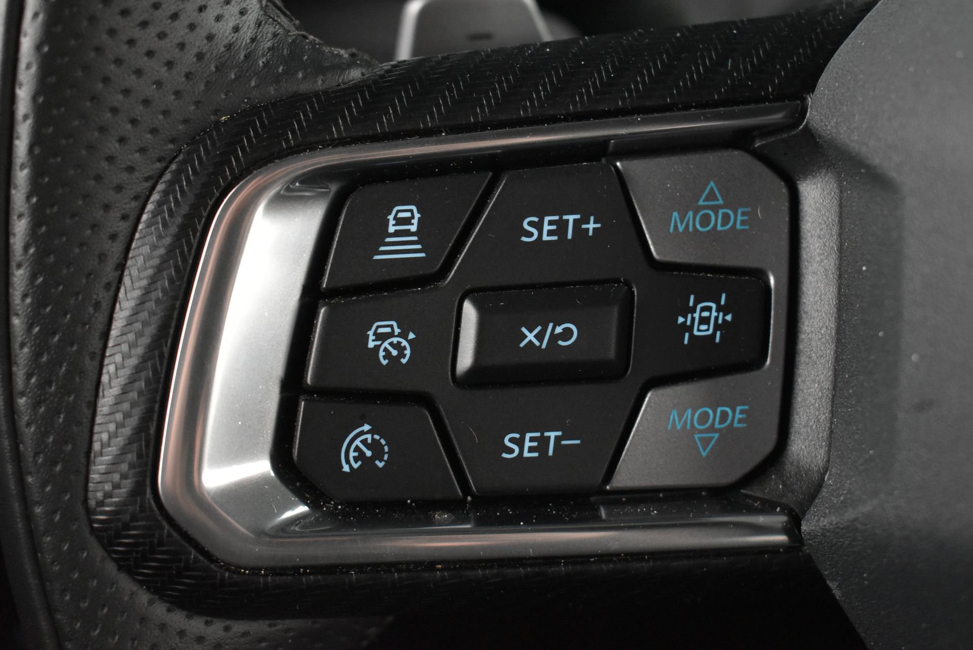 Used 2024 Ford Mustang GT Premium image 18