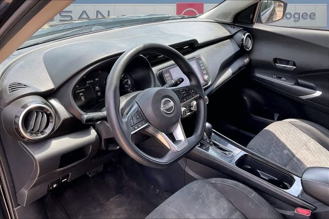 Used 2024 Nissan Kicks SV FWD image 15