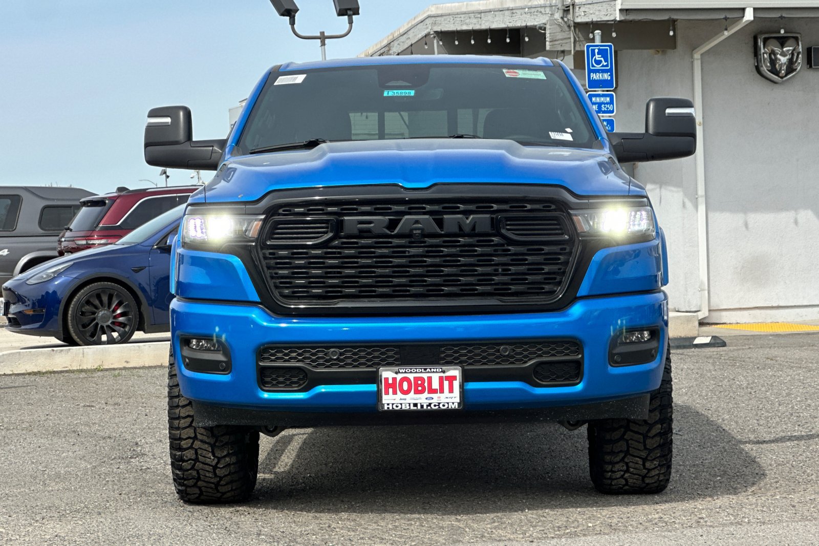 New 2026 RAM 1500 Big Horn AWD/4WD image 8