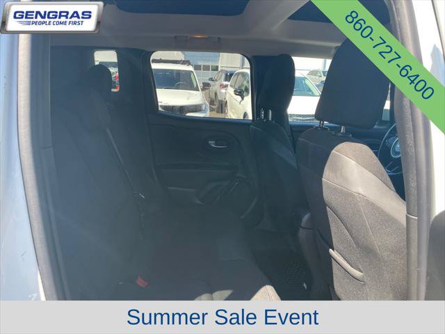 Certified 2017 Jeep Renegade Altitude AWD/4WD image 24