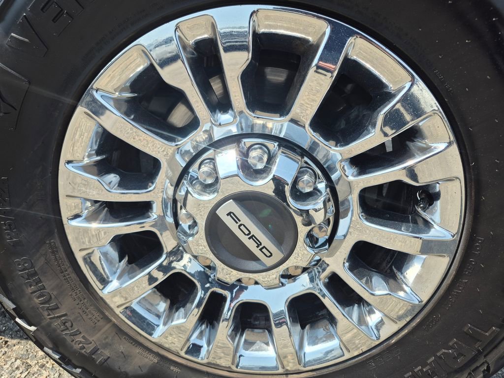 Used 2022 Ford F250 XLT w/ XLT Premium Package AWD/4WD image 9