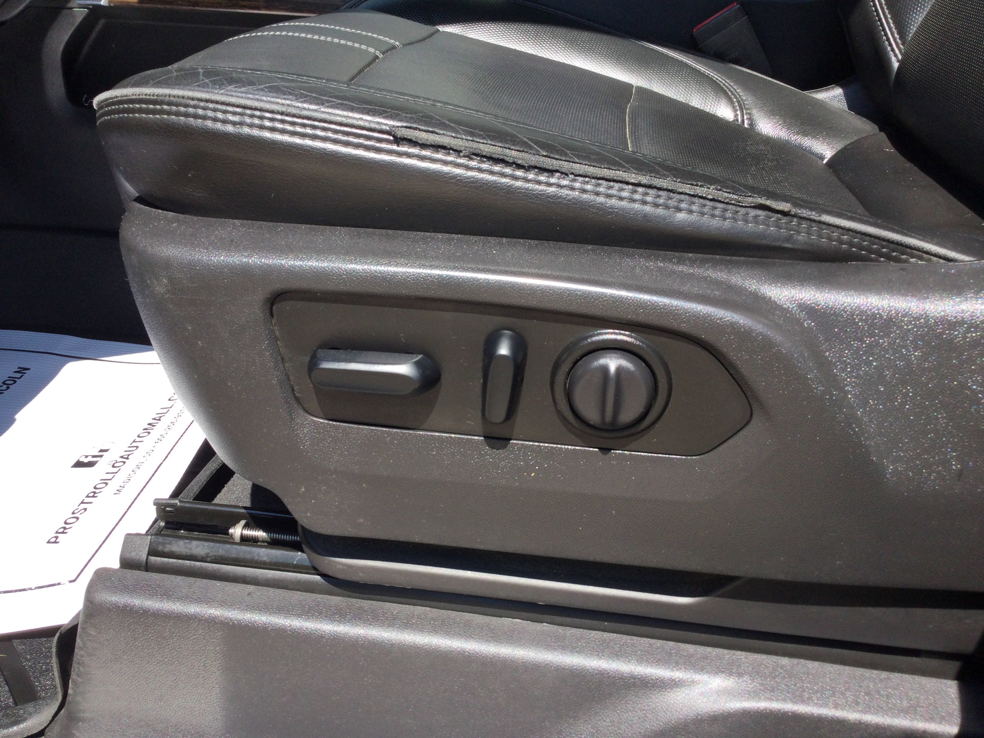 Used 2019 Chevrolet Silverado 1500 High Country w/ Technology Package image 11