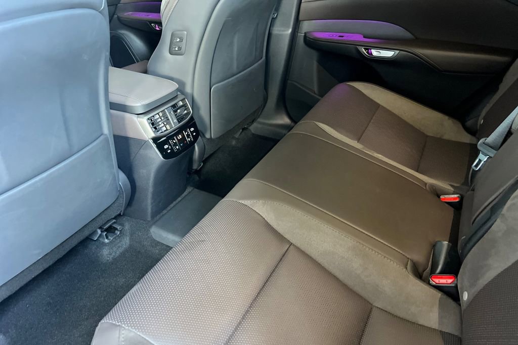 Certified 2025 Lexus RX 450h AWD w/ Luxury Package image 12