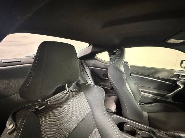 Used 2017 Toyota 86 RWD image 27