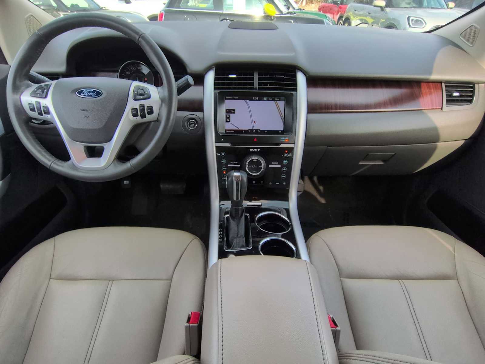 Used 2013 Ford Edge Limited w/ Driver Entry Pkg image 16