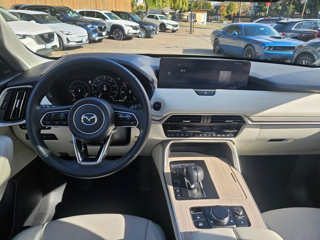 Used 2024 MAZDA CX-90 Plug-In Hybrid w/ Premium Plus AWD/4WD image 19